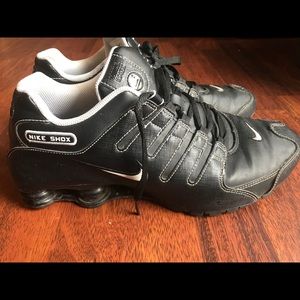 Men’s NIke Shox Size 11